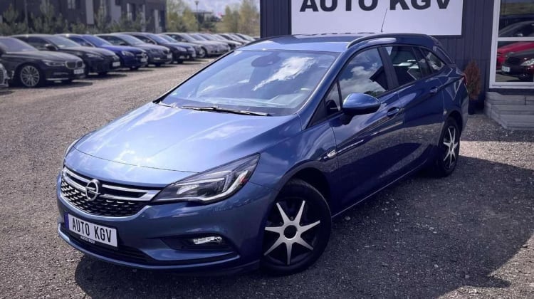 Opel Astra preview