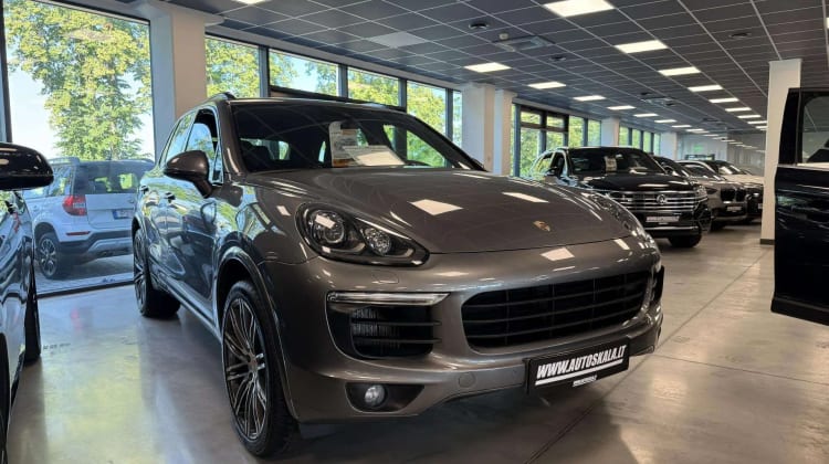 Porsche Cayenne preview