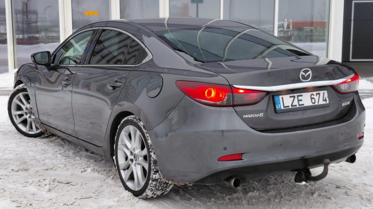 Mazda 6