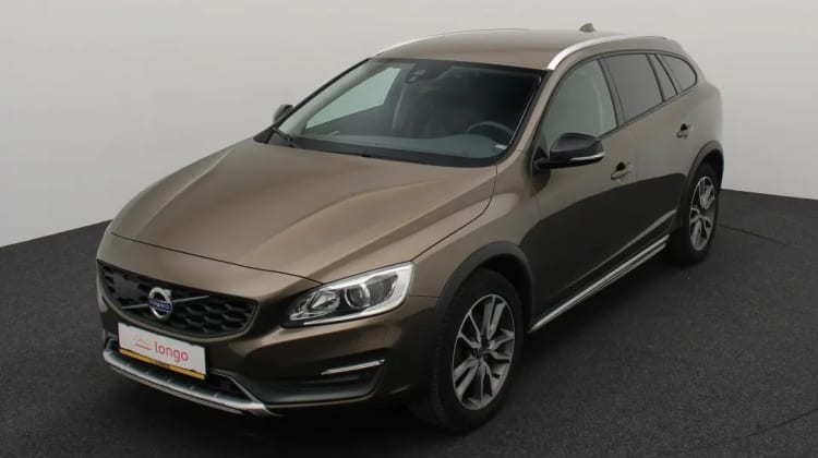 Volvo V60 Cross Country preview