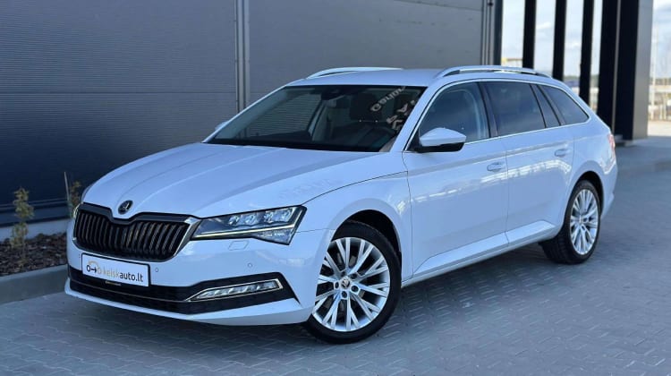 Skoda Superb preview