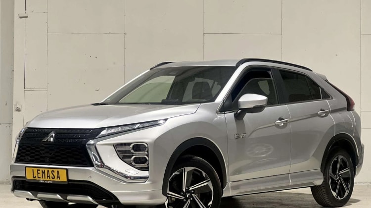 Mitsubishi Eclipse Cross preview