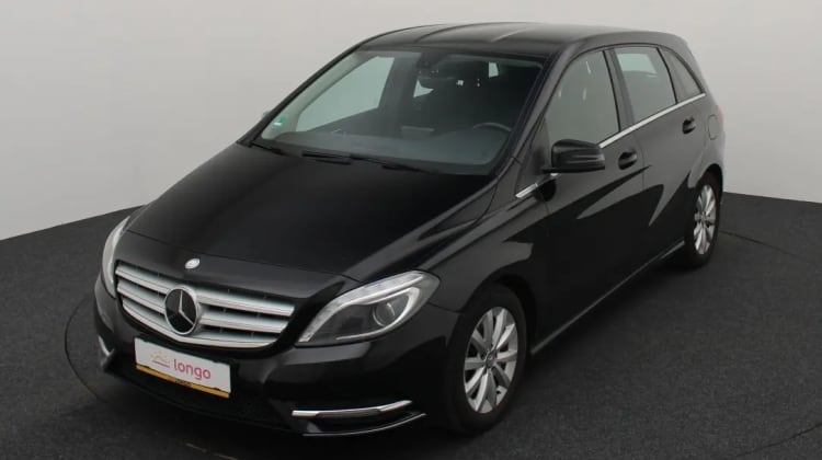 Mercedes-Benz B 180 preview