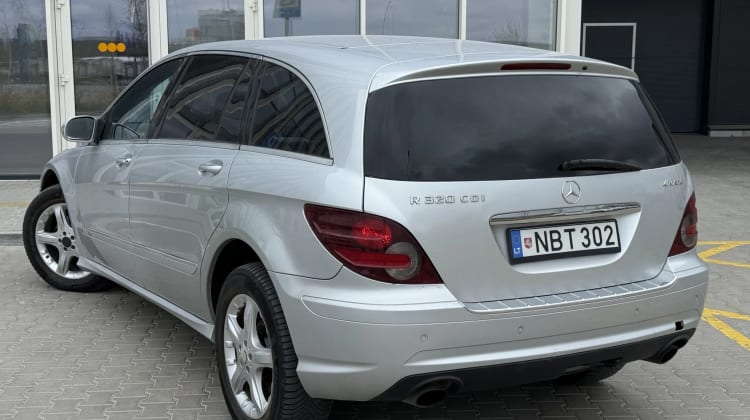 Mercedes-Benz R 350