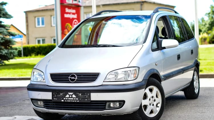 Opel Zafira preview