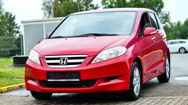 Honda FR-V preview