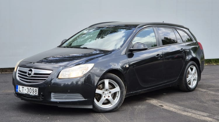 Opel Insignia preview