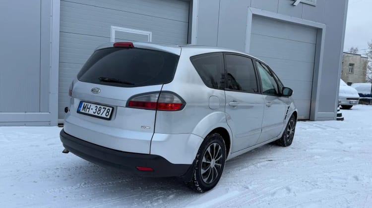 Ford S-Max
