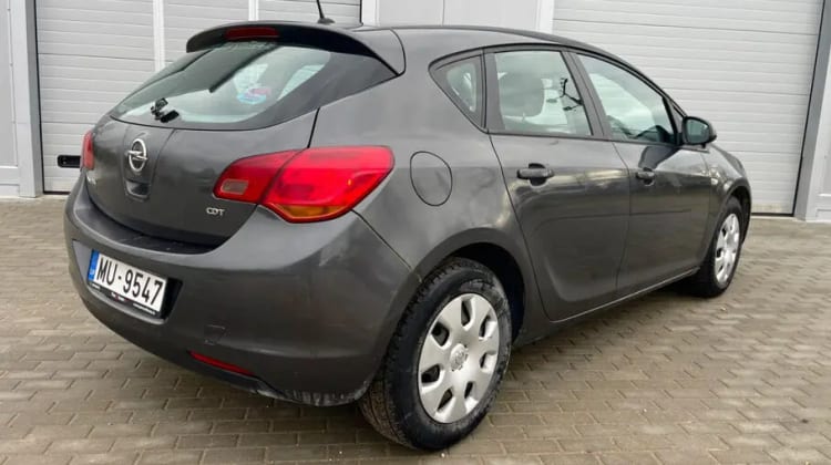 Opel Astra
