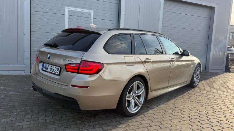 BMW 530