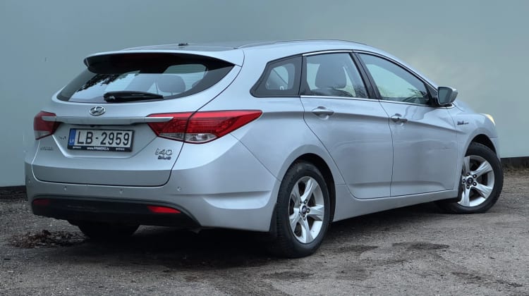 Hyundai i40