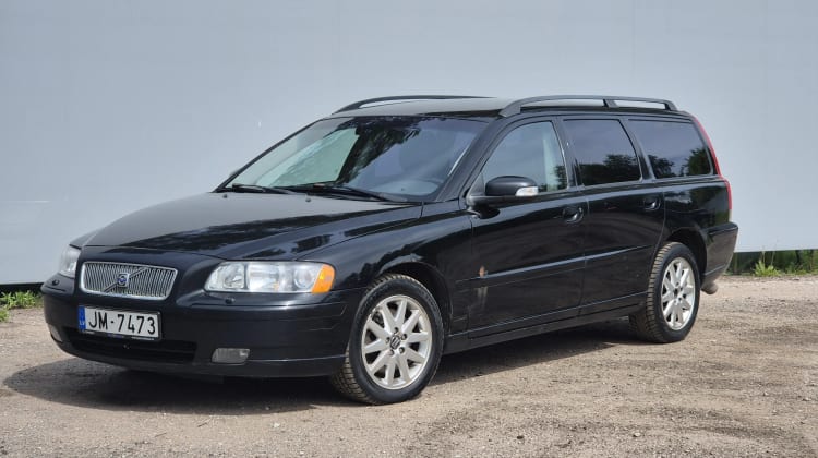 Volvo V70 preview