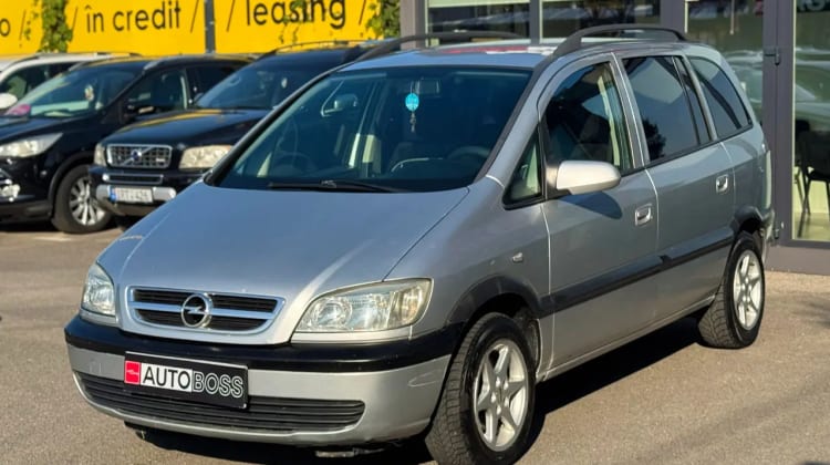 Opel Zafira preview