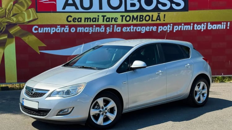 Opel Astra preview