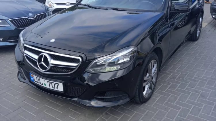 Mercedes-Benz E 200 preview