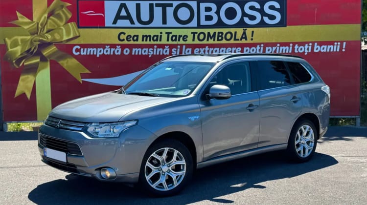 Mitsubishi Outlander preview
