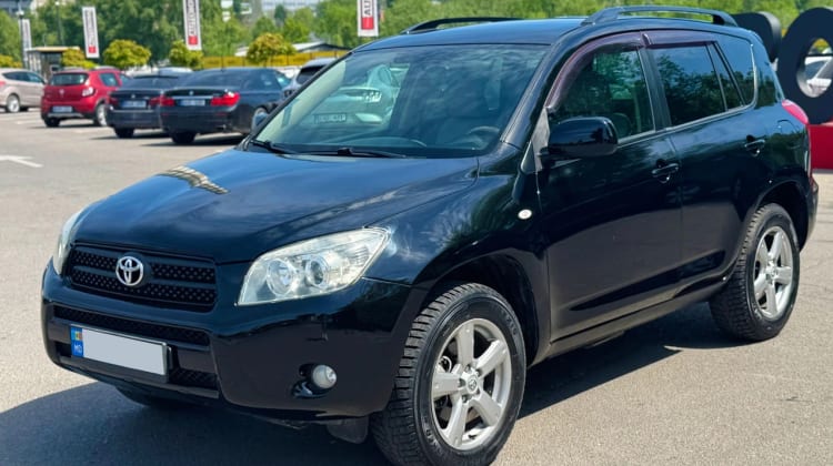 Toyota RAV 4 preview