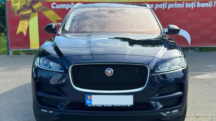 Jaguar F-Pace