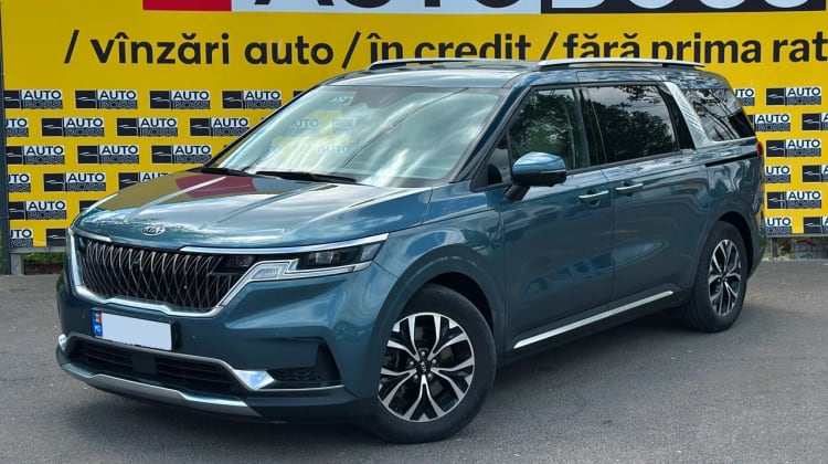 Kia Carnival preview