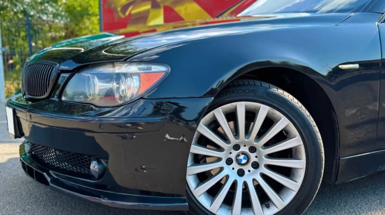 BMW 730