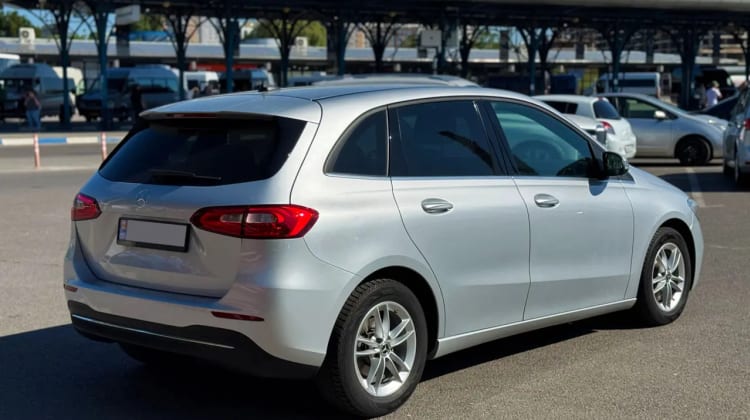 Mercedes-Benz B 150