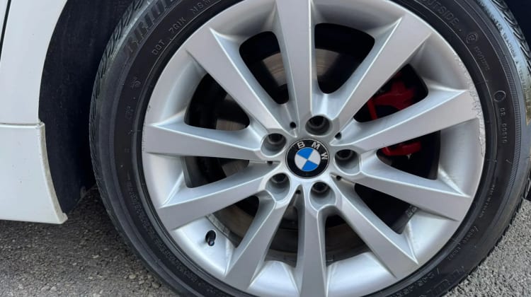 BMW 525