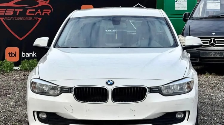 BMW 320