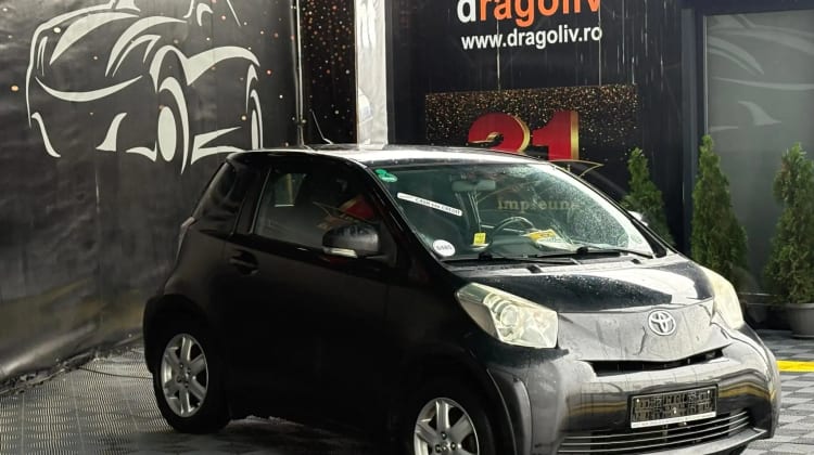 Toyota IQ