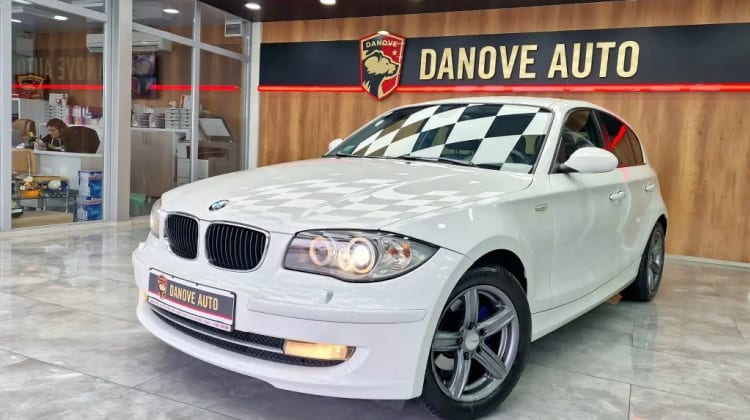 BMW 118