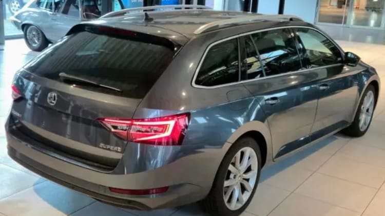 Skoda Superb