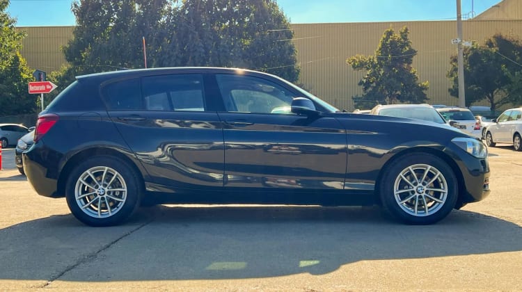 BMW 120