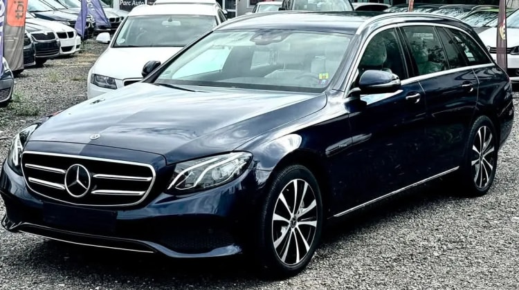 Mercedes-Benz E 300