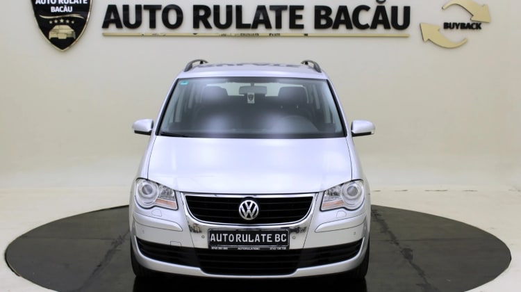 Volkswagen Touran preview