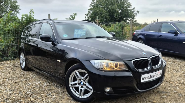 BMW 318 preview