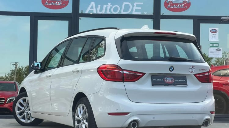 BMW 220