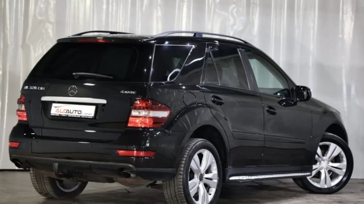 Mercedes-Benz ML 320
