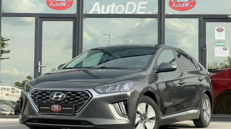 Hyundai IONIQ