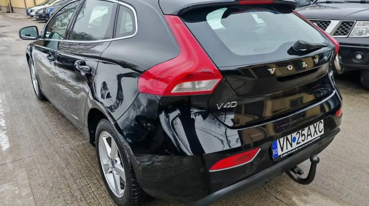 Volvo V40
