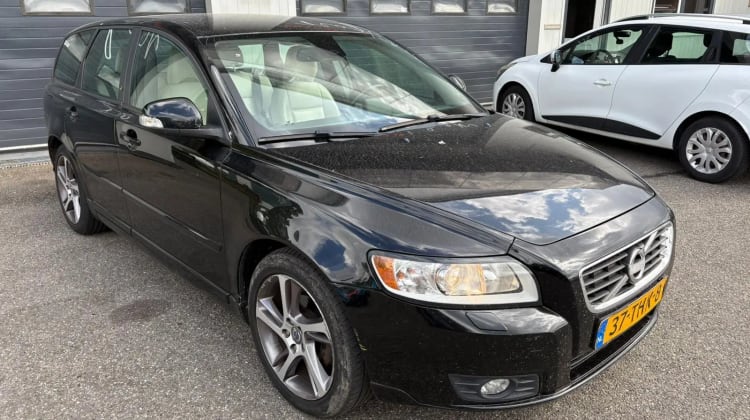 Volvo V50