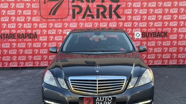 Mercedes-Benz E 220
