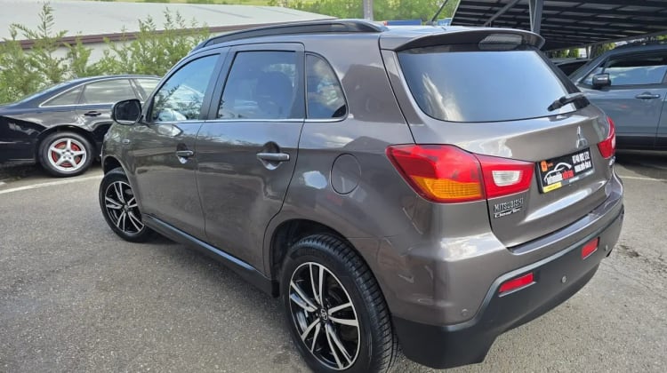 Mitsubishi ASX