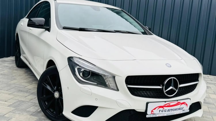 Mercedes-Benz CLA 220