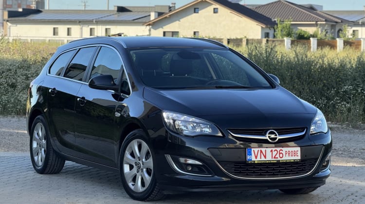 Opel Astra preview