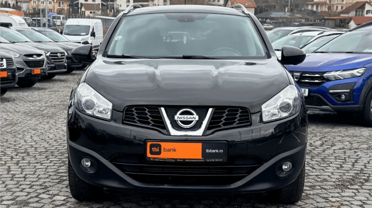 Nissan Qashqai+2