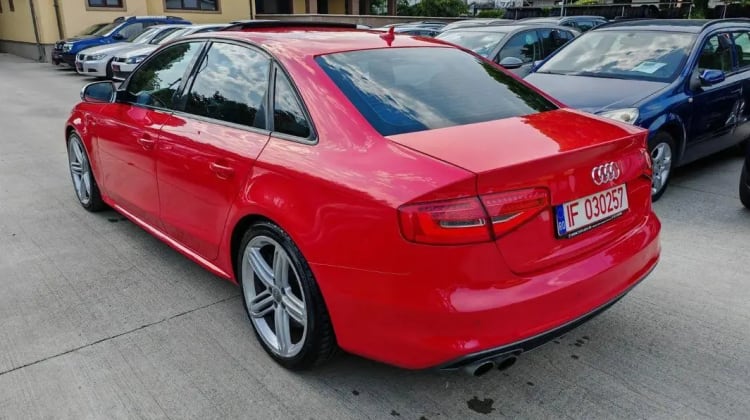 Audi A4