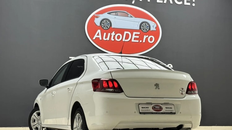 Peugeot 301