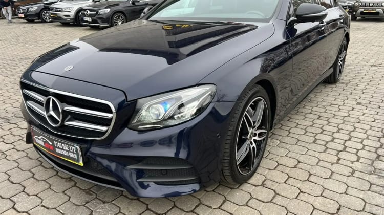 Mercedes-Benz E 220