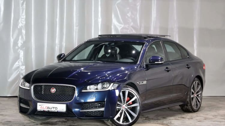 Jaguar XF