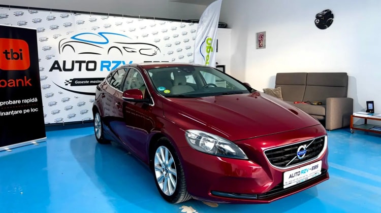 Volvo V40