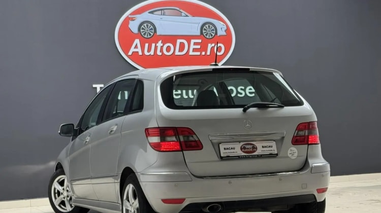 Mercedes-Benz B 160